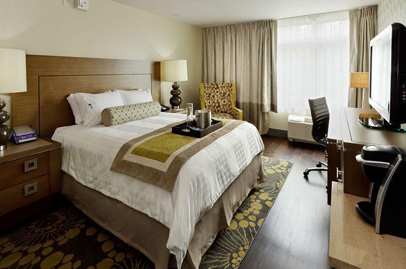 ריברהד Hotel Indigo East End By Ihg מראה חיצוני תמונה