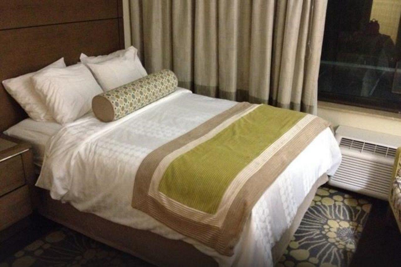 ריברהד Hotel Indigo East End By Ihg מראה חיצוני תמונה
