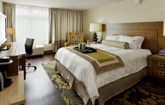 ריברהד Hotel Indigo East End By Ihg מראה חיצוני תמונה